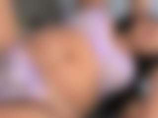 small-princess's Live Sex Cam Show