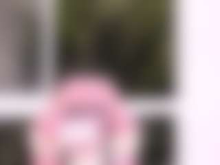 small-princess's Live Sex Cam Show