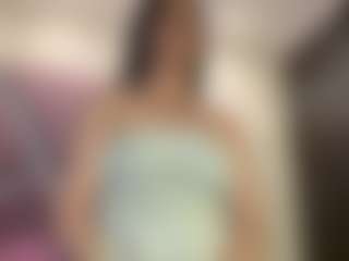 solangel-7's Live Sex Cam Show