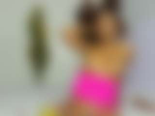 Sweetooth2's Live Sex Cam Show