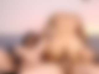 Live cam show with Abaylinares - Deepthroat on Camsoda