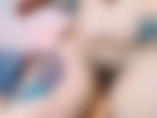 Abaylinares's Live Sex Cam Show