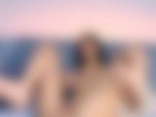 Abaylinares's Live Sex Cam Show