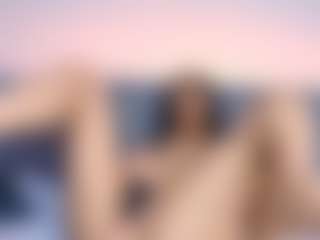 Abaylinares's Live Sex Cam Show