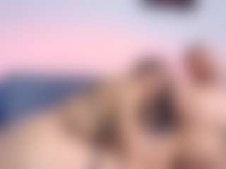 Live cam show with Abaylinares - Lesbian on Camsoda