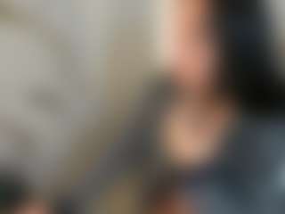 AmelieLenss's Live Sex Cam Show