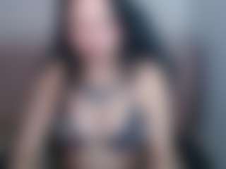 Live cam show with Baby-Lizy-Ch - Shaved Pussy Curvy on Camsoda