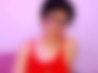 Live cam show with Diotima - New Toys on xblisslive.com