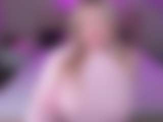Live cam show with Effie-Leee - Erotic Dance on SpankPalCams