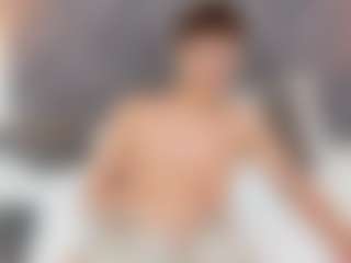 Live cam show with ErickDelRio - Tease on StripNow