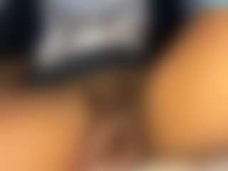 Goddessj714's Live Sex Cam Show