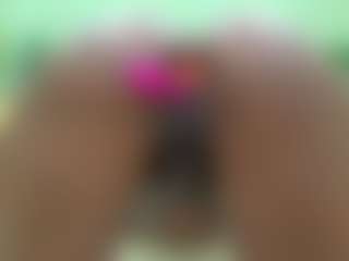 indiramoreau's Live Sex Cam Show