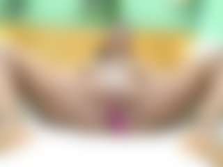 indiramoreau's Live Sex Cam Show