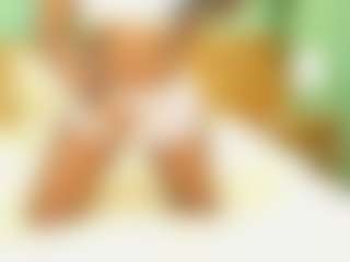 indiramoreau's Live Sex Cam Show