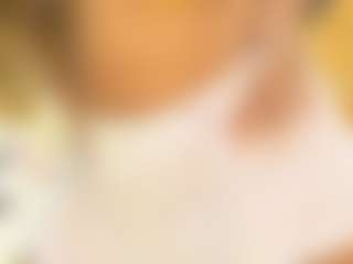 indiramoreau's Live Sex Cam Show