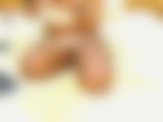 indiramoreau's Live Sex Cam Show