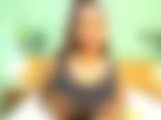 indiramoreau's Live Sex Cam Show