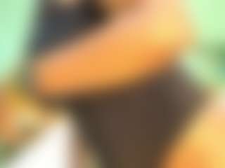 indiramoreau's Live Sex Cam Show