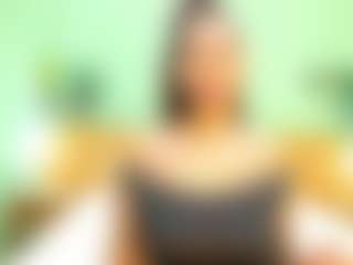 indiramoreau's Live Sex Cam Show