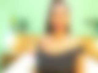 indiramoreau's Live Sex Cam Show