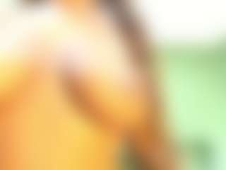 indiramoreau's Live Sex Cam Show
