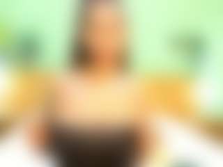 indiramoreau's Live Sex Cam Show