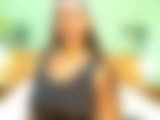 indiramoreau's Live Sex Cam Show