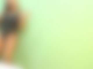 indiramoreau's Live Sex Cam Show