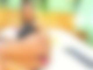 indiramoreau's Live Sex Cam Show