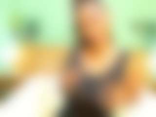indiramoreau's Live Sex Cam Show