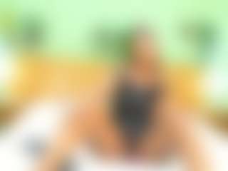indiramoreau's Live Sex Cam Show