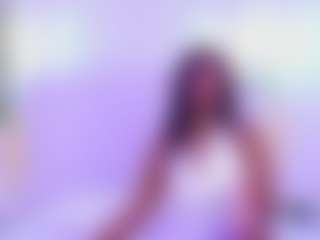 indiramoreau's Live Sex Cam Show