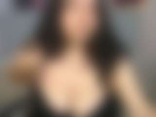 Live cam show with Isla-Ch - BBW on Camsoda