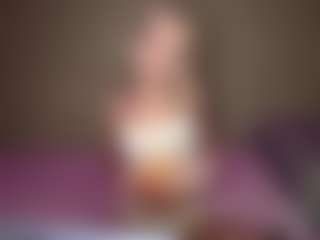 LaraKonzen's Live Sex Cam Show