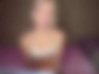 LaraKonzen's Live Sex Cam Show