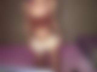 LaraKonzen's Live Sex Cam Show