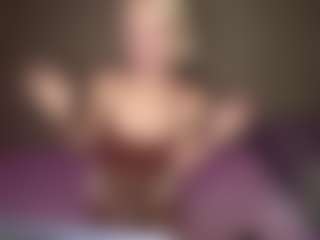 LaraKonzen's Live Sex Cam Show
