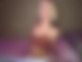 LaraKonzen's Live Sex Cam Show