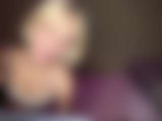 LaraKonzen's Live Sex Cam Show