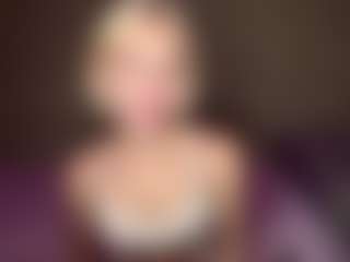 LaraKonzen's Live Sex Cam Show