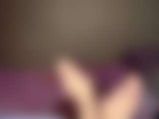 LaraKonzen's Live Sex Cam Show