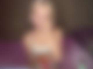 LaraKonzen's Live Sex Cam Show
