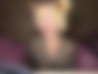 LaraKonzen's Live Sex Cam Show