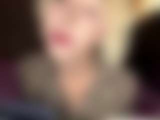 LaraKonzen's Live Sex Cam Show