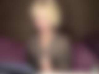 LaraKonzen's Live Sex Cam Show