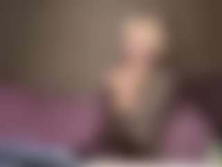 LaraKonzen's Live Sex Cam Show