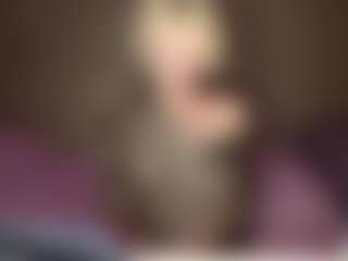 LaraKonzen's Live Sex Cam Show