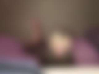 LaraKonzen's Live Sex Cam Show