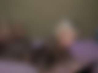 Live cam show with LaraKonzen - Dreads on Fling VIP Chat