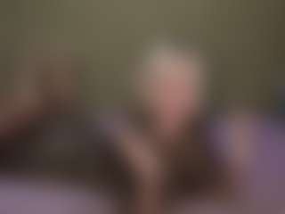 LaraKonzen's Live Sex Cam Show